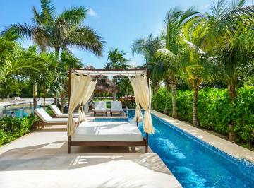 Casa de 6 habitaciones, Solidaridad · Refugio de Lujo Frente Al Agua con Alberca Privada – Puerto Aventuras