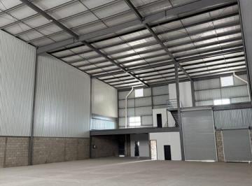 Bodega comercial · 940m² · 2 Estacionamientos · Bodega en Venta en Parque Industrial Tonala