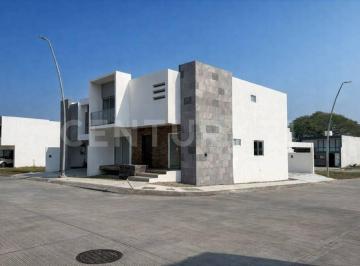 Casa · 188m² · 3 Recámaras · 2 Estacionamientos · Casa Nueva en Venta Lomas del Dorado