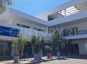 Local comercial · 97m² · 35 Estacionamientos · Local 19 en Renta Plaza La Joya