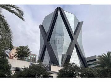 Oficina · 142m² · 6 Estacionamientos · Oficina en Renta en Torre XI en Valle Oriente, San Pedro
