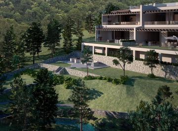Casa en condominio de 4 habitaciones, Valle de Bravo · Casa en Venta en Avandaro.