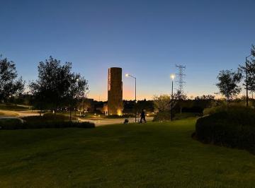 Terreno / Lote · 115m² · Terreno en Capital Sur en Privada Terminada Listo Para Construir