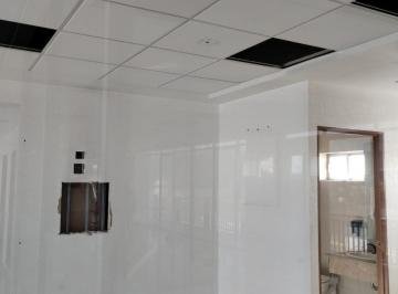 Local comercial · 160m² · 2 Estacionamientos · Local de 160 m² Ubicado en Blvd. Miguel Alemán Valdés.