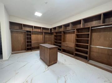 Casa · 350m² · 3 Recámaras · 3 Estacionamientos · Casa en Venta en Castaños del Vergel, Carretera Nacional, Monterrey, N. L