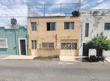 Casa de 5 habitaciones, Guadalajara · Casa Amplia en Venta Cercana a Av Francisco Javier Mina, Guadalajara Jal.