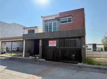 Casa de 4 habitaciones, Querétaro · Casa Vigo - Milenio Queretaro