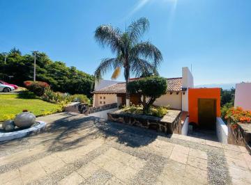 Casa en condominio · 600m² · 4 Recámaras · 3 Estacionamientos · Casa (Gemela) en Condominio en Venta