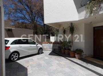 Casa · 290m² · 3 Recámaras · 2 Estacionamientos · Casa en Venta en Lomas de Las Águilas, Álvaro Obregón, Cdmx