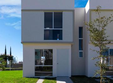 Casa · 72m² · 3 Recámaras · 2 Estacionamientos · Casa en Privada Fiori