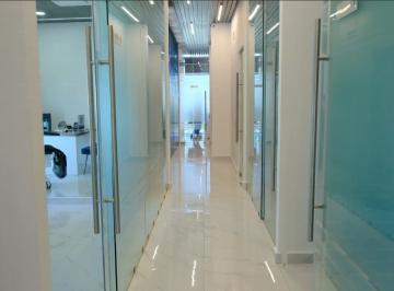 Oficina · 28m² · 1 Estacionamiento · Consultorio en Av Bonampak Nivel 8 con Vistas y Amenidades