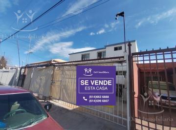 Casa · 248m² · 3 Recámaras · 2 Estacionamientos · Casa en Colonia Satelite