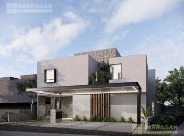 Casa · 504m² · 4 Recámaras · 2 Estacionamientos · Casa en Venta Para Inversionistas en Altozano Condominio Río