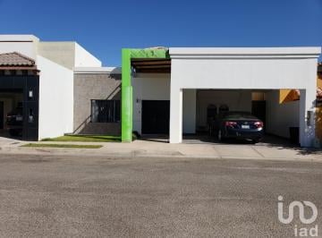 Casa · 180m² · 3 Recámaras · 2 Estacionamientos · Casa en Renta Una Planta, Puerta de Alcala, Mexicali