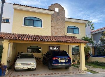 Casa de 3 habitaciones, Zapopan · ¡Vive en Virreyes Residencial, Zapopan! Casa en Renta