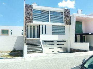 Casa de 4 habitaciones, Pachuca · Casa en Venta Zona Plateada Pachuca
