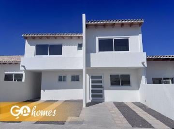 Casa de 3 habitaciones, Tequisquiapan · Casa en Tequisquiapan, Fracc Privado, 3 Recamaras con Baño, Amplia Mb
