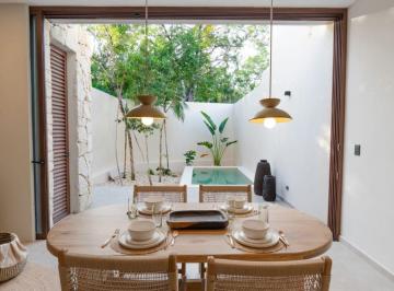 Casa · 378m² · 4 Recámaras · 4 Estacionamientos · Venta Villa de Lujo 4rec Tulum