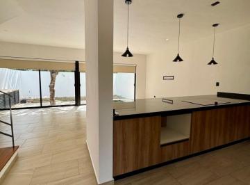 Casa · 160m² · 3 Recámaras · 2 Estacionamientos · Venta Casa 3rec Cancun
