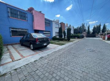 Casa · 120m² · 3 Recámaras · 3 Estacionamientos · Casa en Toluca (Lic. Adolfo López Mateos)