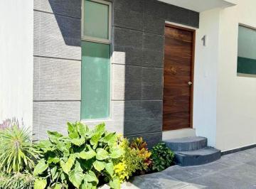 Casa en condominio de 4 habitaciones, Emiliano Zapata · Excelentes Casas en Venta a 5 Minutos de Burgos Bugambilias con Alberca
