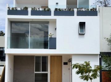 Casa de 3 habitaciones, Zapopan · Casa Moderna y Nueva en Venta en Solares Residencial Zapopan