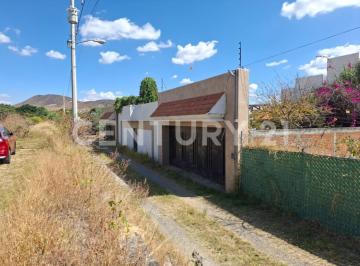 Casa · 350m² · 3 Recámaras · 10 Estacionamientos · Casa en Venta en Privada San Gabriel, Las Monjas, Puebla