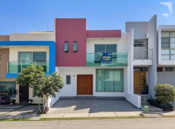 Casa en condominio · 152m² · 3 Recámaras · 2 Estacionamientos · Casa en La Cima Coto D