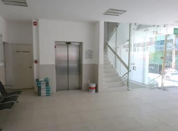 Edificio , Acapulco de Juárez · Edificio en Venta Para Oficinas, Tienda, Escuela, Equipado Para Laboratorio, Atrás de Gran Plaza.