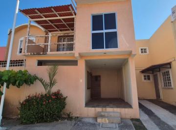 Casa · 105m² · 3 Recámaras · 1 Estacionamiento · Casa en Fraccionamiento Las Garzas Cond.27, Casa 21