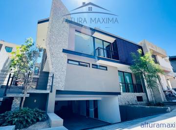 Casa de 4 habitaciones, Zapopan · Casa Nueva en Venta Puerta del Bosque Andares Zapopan