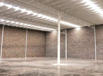 Bodega comercial , Chihuahua · Bodegas en Renta 1000 m² Av L. Toledano $80,000