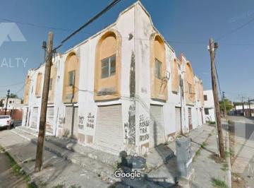 Lateral · Edificio Comercial en Venta, Consta de 5 Locales y 3 Departamentos, Col. El Carmelo, San Francisco D