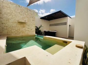Casa de 3 habitaciones, Mérida · Merida Venta de Casa Equipada de 3 Recamaras y Piscina en Floresta