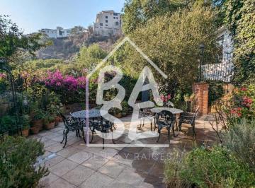 Casa en condominio de 4 habitaciones, Huixquilucan · Casa en Venta en La Herradura