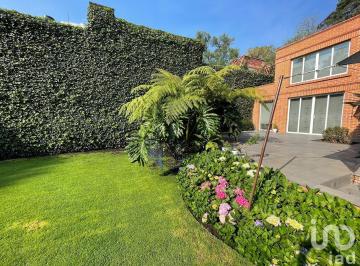 Casa · 400m² · 3 Recámaras · 3 Estacionamientos · Residencia Bello Jardin San Angel Inn