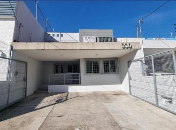 Oficina de 3 habitaciones, Guadalajara · Bajamos Precio, Agustín Yáñez y Av Inglaterra, Oficina Administrativa Excelente Propiedad
