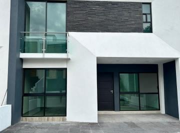 Casa de 3 habitaciones, Morelia · Casa en Venta 3 Marias, Morelia Mich. a 20 Minutos de Aeropuerto