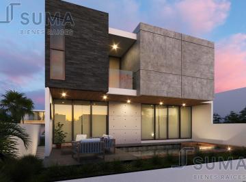 Casa · 494m² · 3 Recámaras · 3 Estacionamientos · Casa en Venta en Fracc. Punta Tiburón, Alvarado Veracruz.