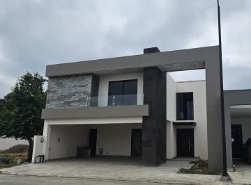 Casa de 3 habitaciones, Santiago · ¡Tu Nuevo Hogar Te Espera en Residencial Media Luna!