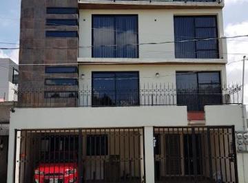 Departamento · 116m² · 7 Recámaras · 3 Estacionamientos · Edificio de Departamentos en Venta
