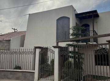 Casa · 157m² · 3 Recámaras · 6 Estacionamientos · Casa en Venta en Av Lago Rudolf 1050,frac. Jardines del Lago - (4)
