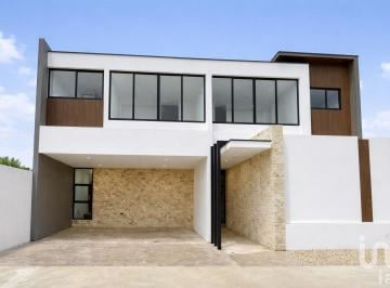 Casa de 4 habitaciones, Mérida · Estrena Casa en Zona Norte, en Parque Natura Zona Norte