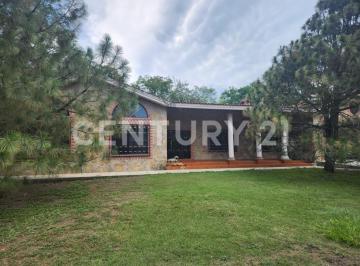 Quinta · 500m² · 3 Recámaras · 2 Estacionamientos · Quinta en Venta en Col. Atongo de Arriba en Cadereyta Jimenez N. L.