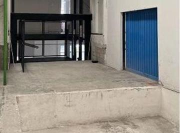 Bodega comercial · 1708m² · 5 Estacionamientos · Renta de Bodega de 1,708 m² con Oficinas en Naucalpan