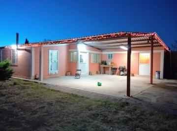 Rancho de 1 habitación, Chihuahua · Huerta con Casa de Campo con Arboles de Ornato y Frutales en Sacramento