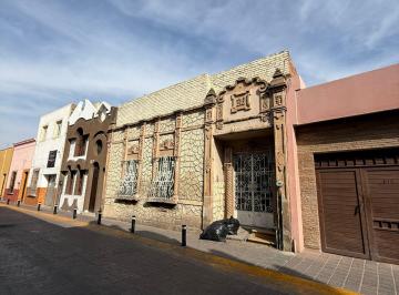 Casa de 3 habitaciones, León · Casa de 5 Recámaras con 388 m² de Terreno en Venta, Centro