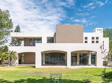 Casa de 4 habitaciones, Querétaro · Casa en Venta en Queretaro