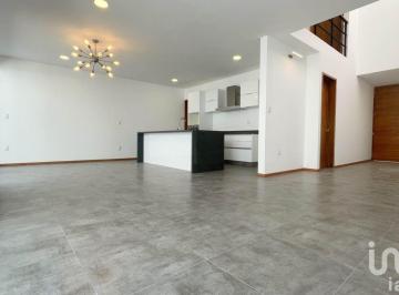 Casa · 220m² · 3 Recámaras · 2 Estacionamientos · Casa Ampliable San Pedro Cholula, Roof Garden.