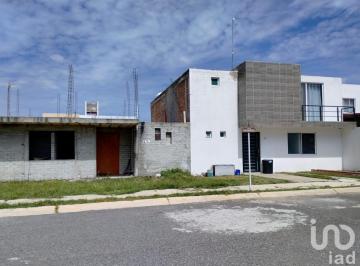 Casa · 150m² · 3 Recámaras · 2 Estacionamientos · Casa en Venta en Celaya, Palma Mallorca Casa en Obra Gris por Camino San Jose de Guanajuato